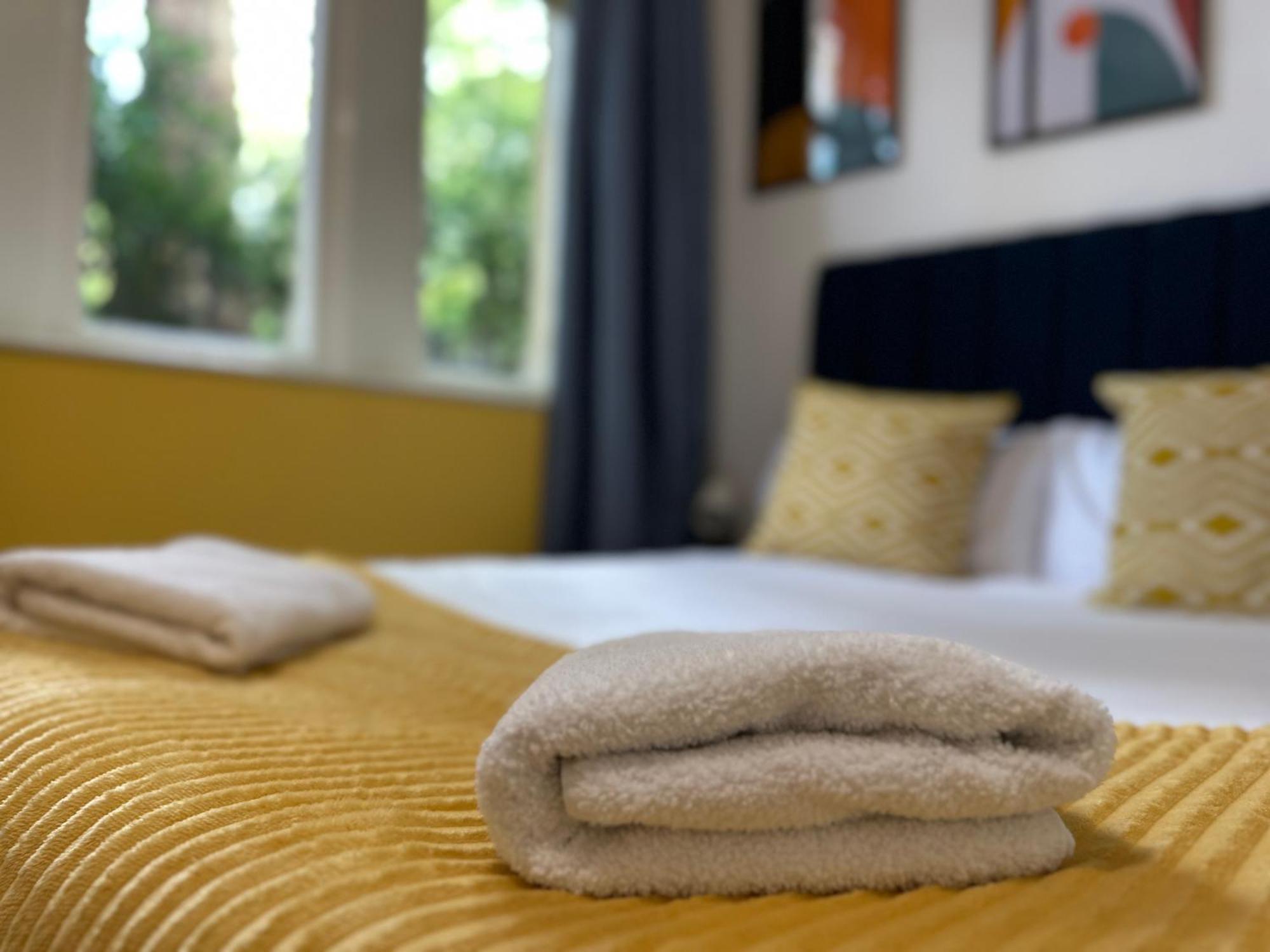Great Offers On Long Stays!! Laluna Apartments 게이츠헤드 외부 사진