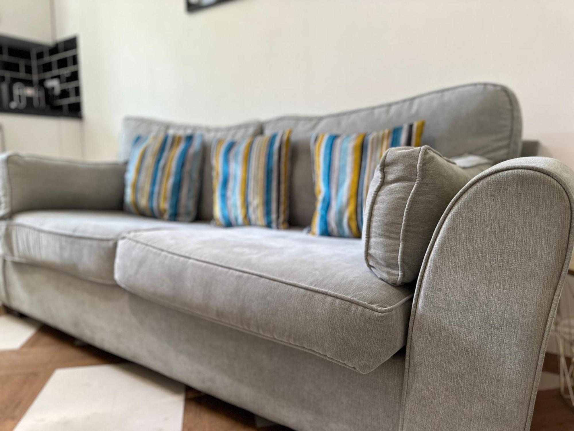 Great Offers On Long Stays!! Laluna Apartments 게이츠헤드 외부 사진
